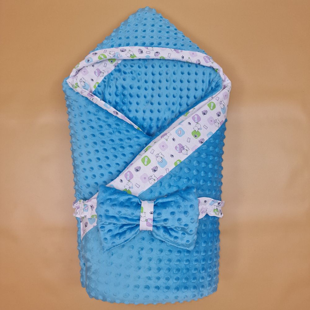 Комплект на выписку 2 пр: одеяло с капюшоном+бант (плюш/кулирка) артикул анонс 1896вк-0-1_м