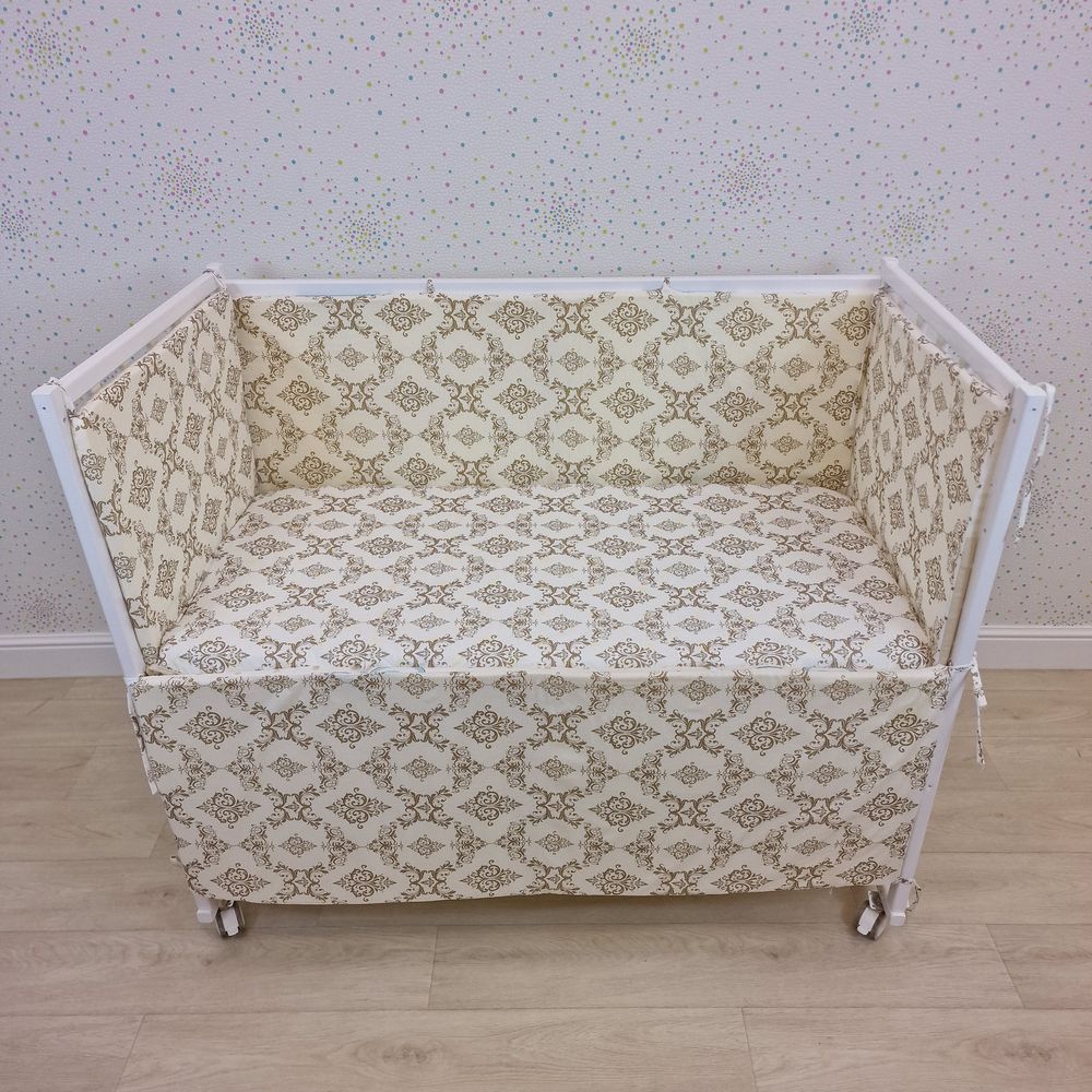 Бортик из 4 (2дл+2пр) подушек по всему периметру кроватки (бязь + пенополиуретан) артикул анонс 929_09