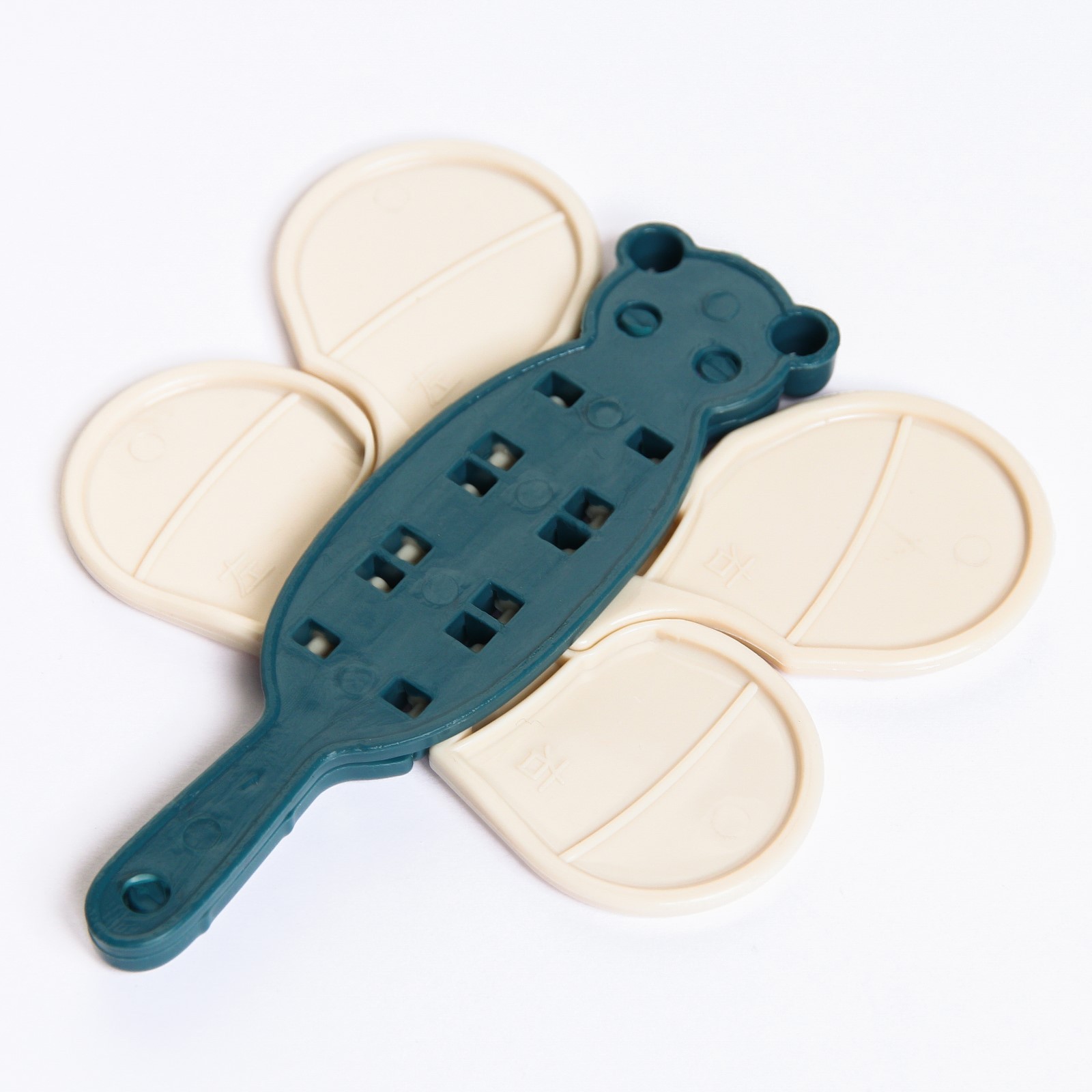 Картинка Блокиратор для окон и раздвижных дверей «Стрекоза», цвет МИКС, Крошка Я (№7550760) от магазина Мир детей Товары для Новорожденных