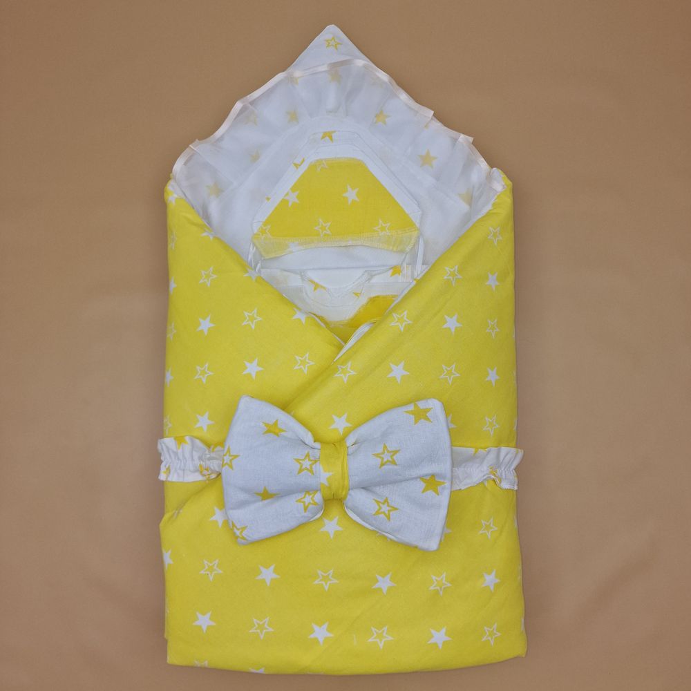 № 1878б-2-2_о Комплект на выписку 12 пр: одеяло+пододеяльник+уголок+2 пеленки+3 распашонки+3 чепчика+бант