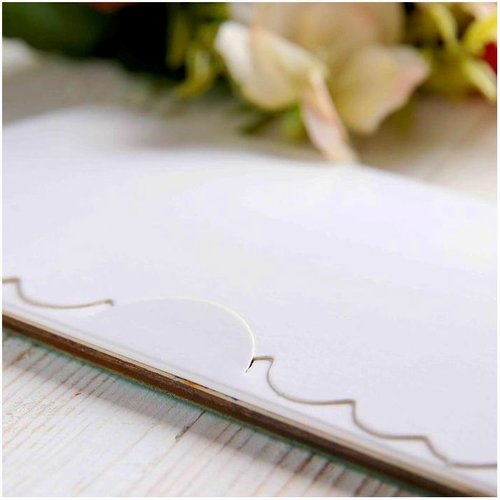 Картинка Конверт деревянный резной "С Новорожденным!" синяя надпись (№3689585) от магазина Мир детей Товары для Новорожденных