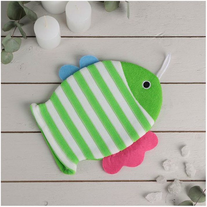 Мочалка-варежка детская для купания Доляна «Рыбка», 19?21 см, полосатая, цвет МИКС артикул анонс 143045