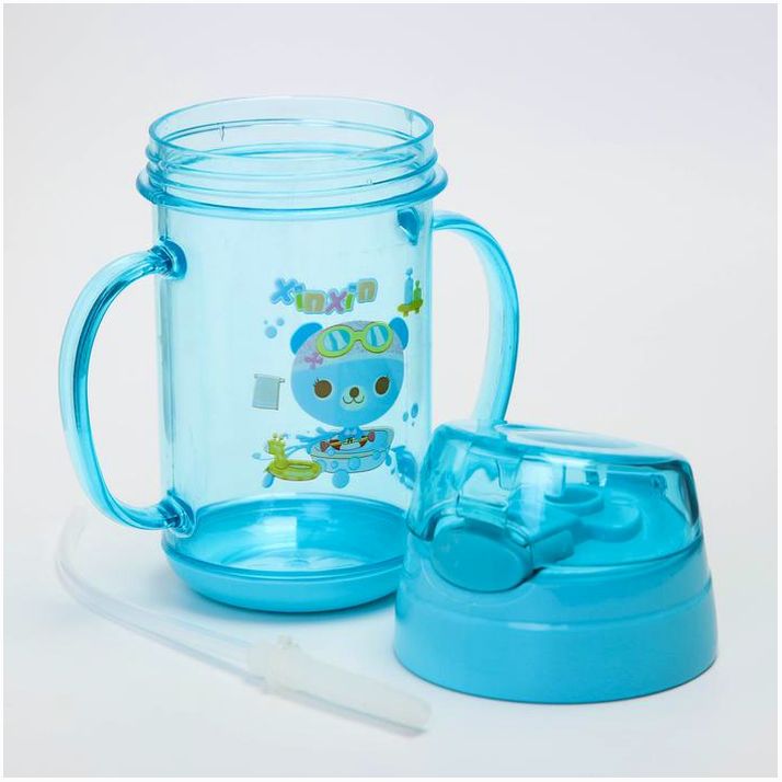 Картинка Поильник с трубочкой, 300 мл., с ручками, цвета МИКС (№2793128) от магазина Мир детей Товары для Новорожденных