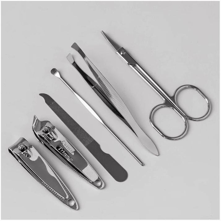 № 138009 Набор маникюрный, 6 предметов, в футляре, цвет МИКС