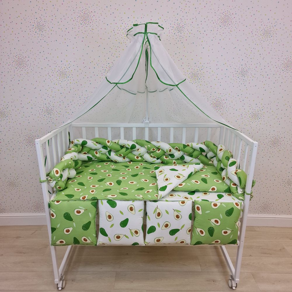 Картинка КПБ 11 пр (балдахин + борт + пододеяльник + одеяло + наволочка + подушка + простынь (бязь) коса (№1156-0-1) цвета в ассортименте от магазина Мир детей Товары для Новорожденных