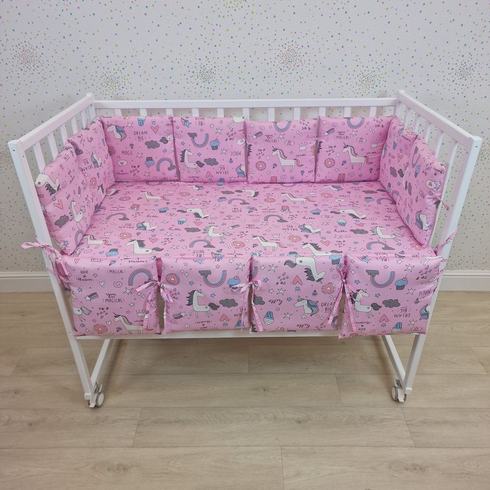 № 961с Бортик из 12 подушек по всему периметру кроватки (сатин + синтепон)