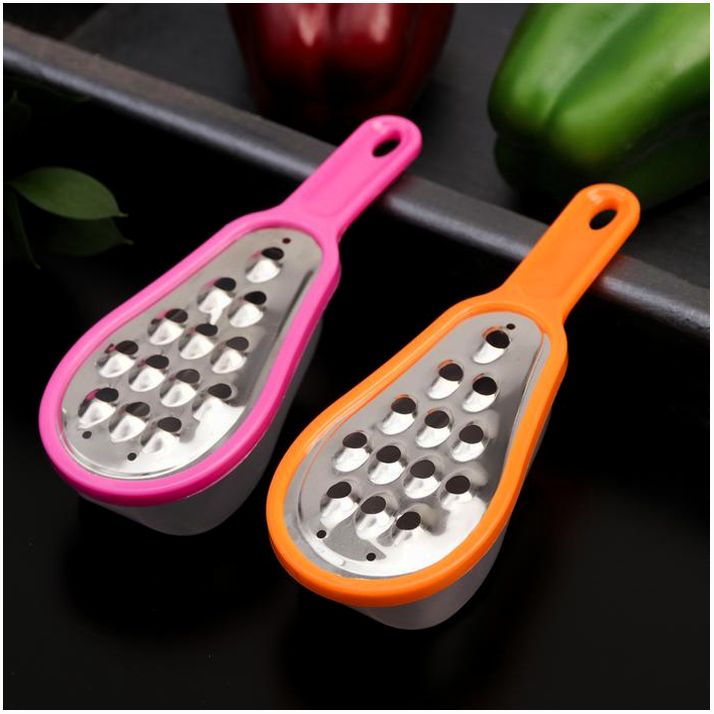 Картинка Тёрка с контейнером для детского питания Доляна «Груша», 16 см, крупная, цвет МИКС (№852254) от магазина Мир детей Товары для Новорожденных