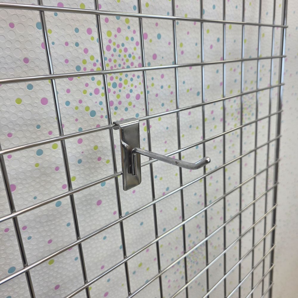 Крючок (кронштейн) на торговую решетку (длина 10 см) хром артикул анонс Кр-один-10х