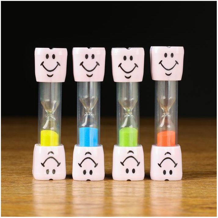 Картинка Песочные часы "Зубик", на 1 минуту, 10 х 2 см, белые (№1262028) от магазина Мир детей Товары для Новорожденных