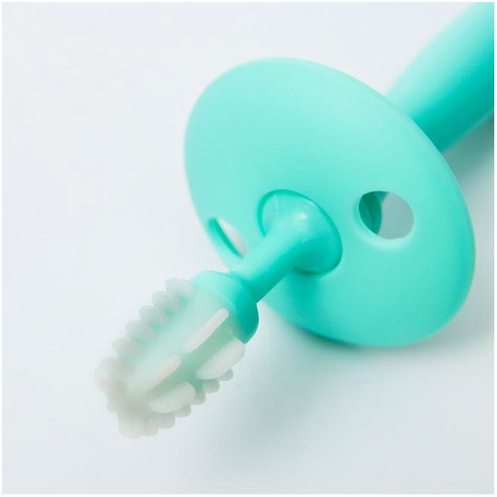 Картинка Набор: зубная щетка с ограничителем и щетка-массажер для малышей, силикон, цвет МИКС (№5478677) от магазина Мир детей Товары для Новорожденных