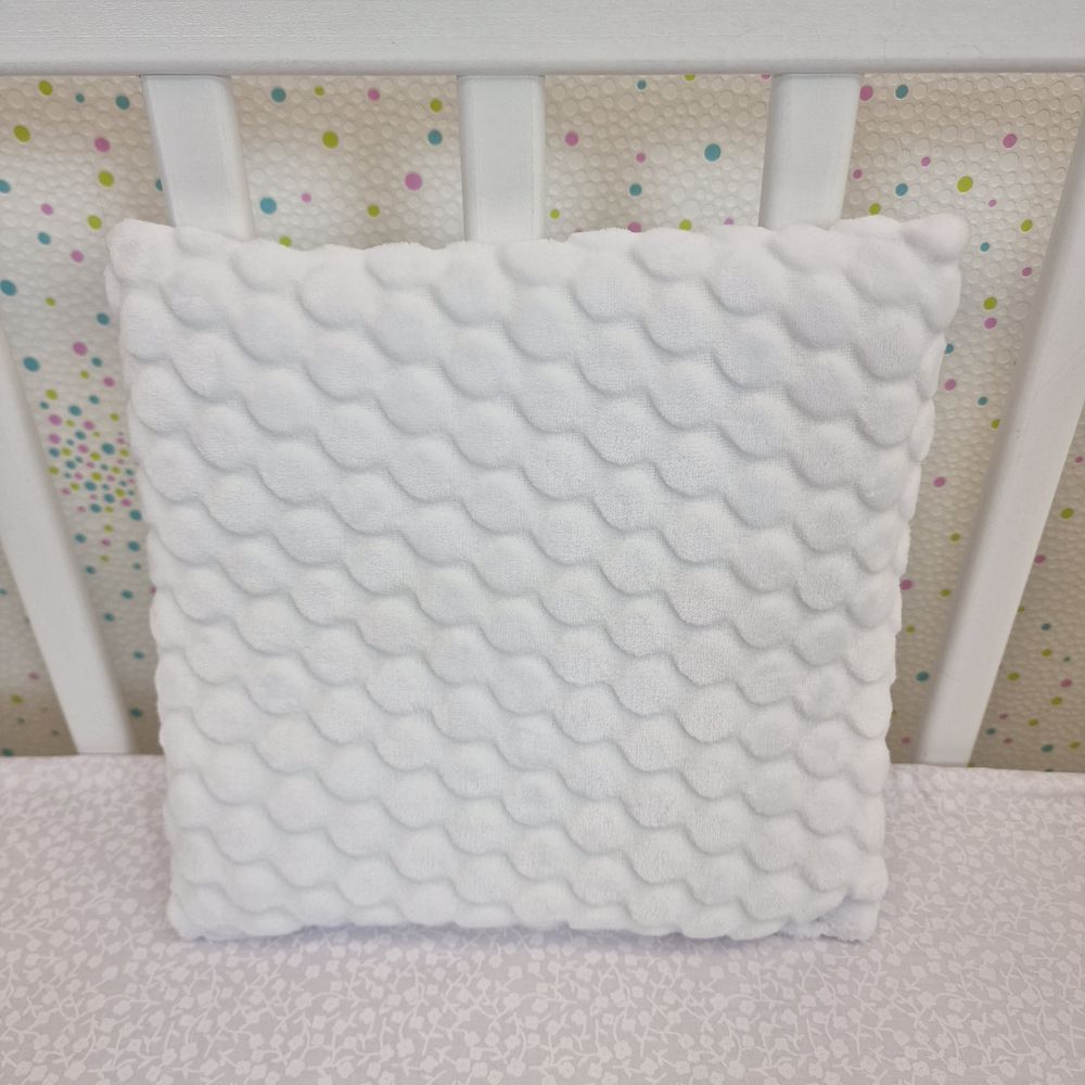 Подушка (плюш/бязь) (синтепон 600 гр/кв.м) артикул анонс 190_21