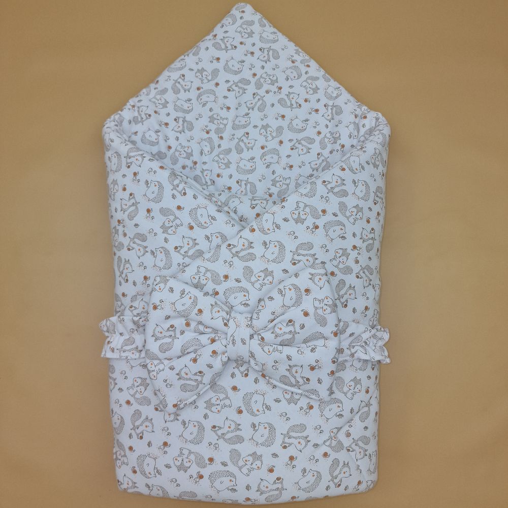 Картинка Конверт комплект на выписку 2 пр: одеяло+бант (футер) (№1893ф-0-1_м) цвета в ассортименте от магазина Мир детей Товары для Новорожденных