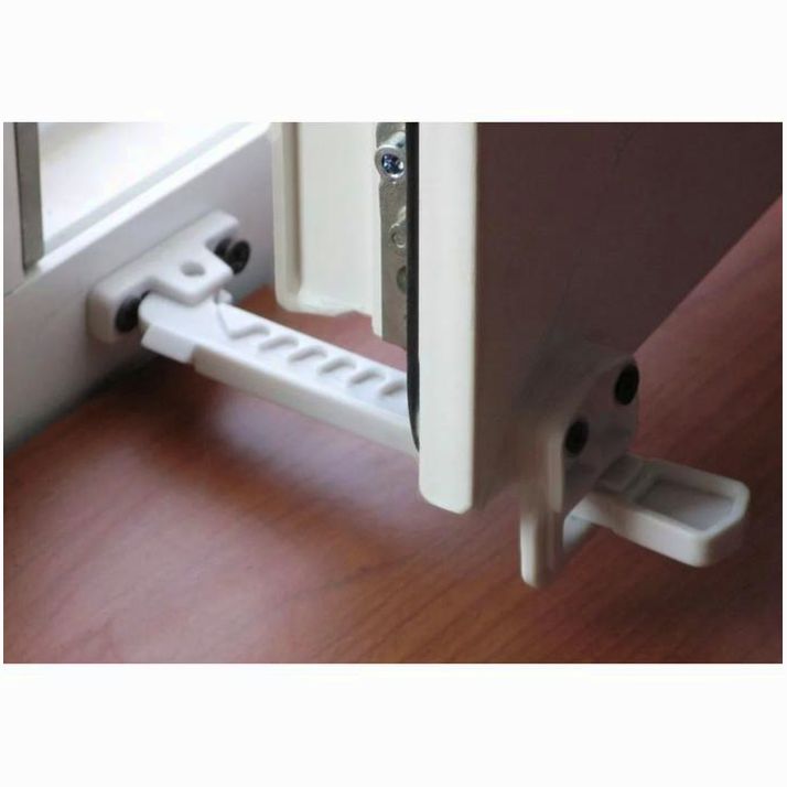 № 2094925 Замок на окна «Гребёнка»