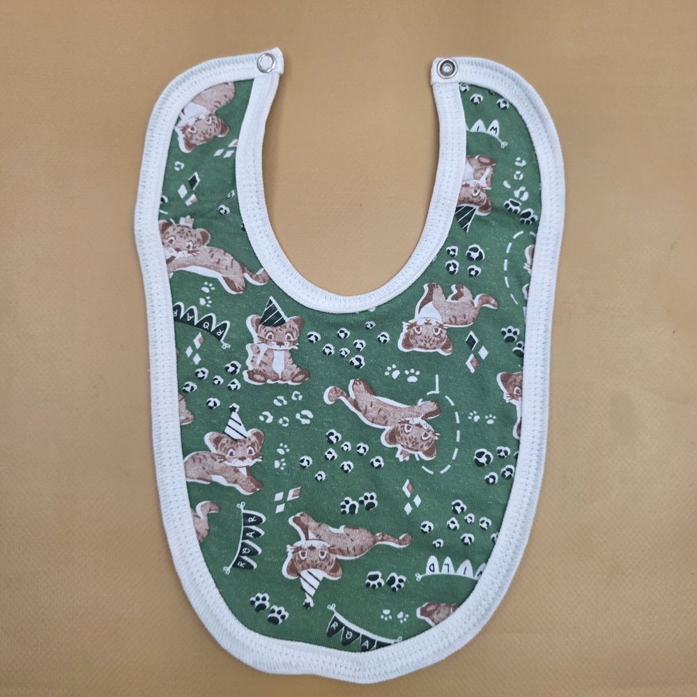 Нагрудник на кнопке №1 (кулирка) артикул анонс 0201МД