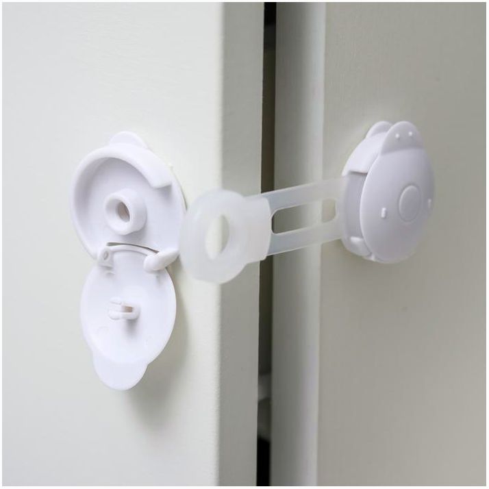 Картинка Блокиратор дверей универсальный, 2 шт. (№1259480) от магазина Мир детей Товары для Новорожденных