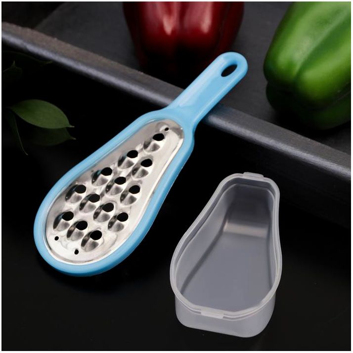 Картинка Тёрка с контейнером для детского питания Доляна «Груша», 16 см, крупная, цвет МИКС (№852254) от магазина Мир детей Товары для Новорожденных