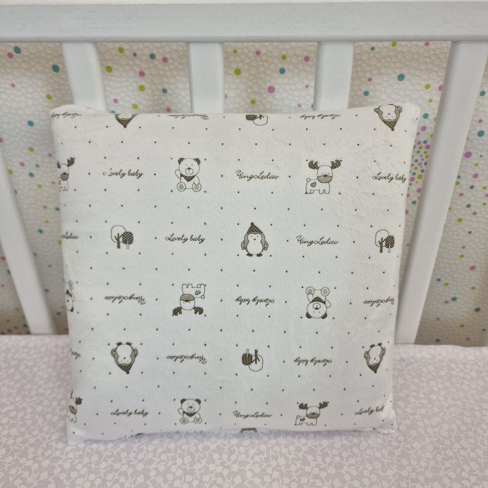 Подушка (плюш/бязь) (синтепон 600 гр/кв.м) артикул анонс 190_22