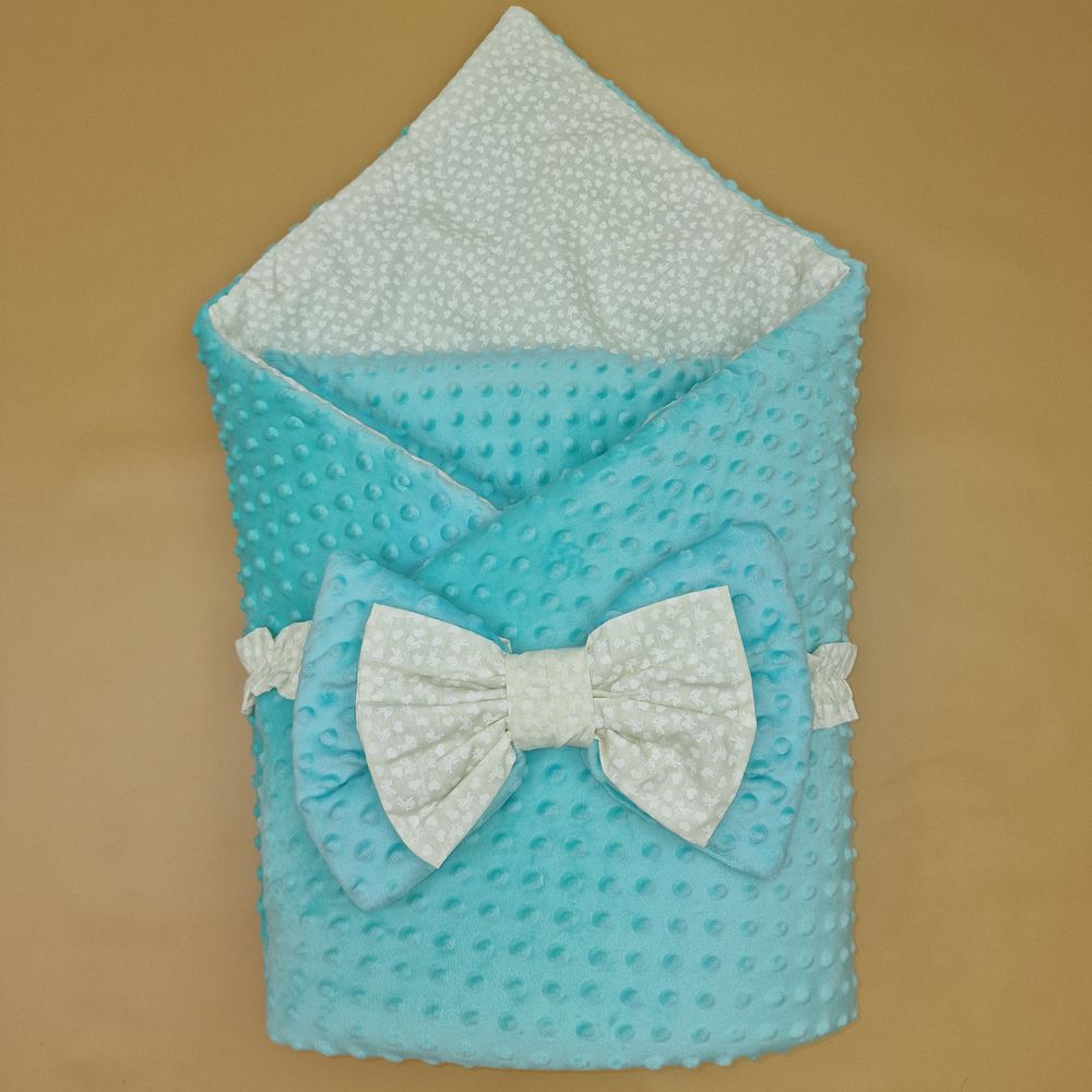 Комплект на выписку 2 пр: одеяло+бант (двухсторонний) артикул анонс 1876в-1-1_м
