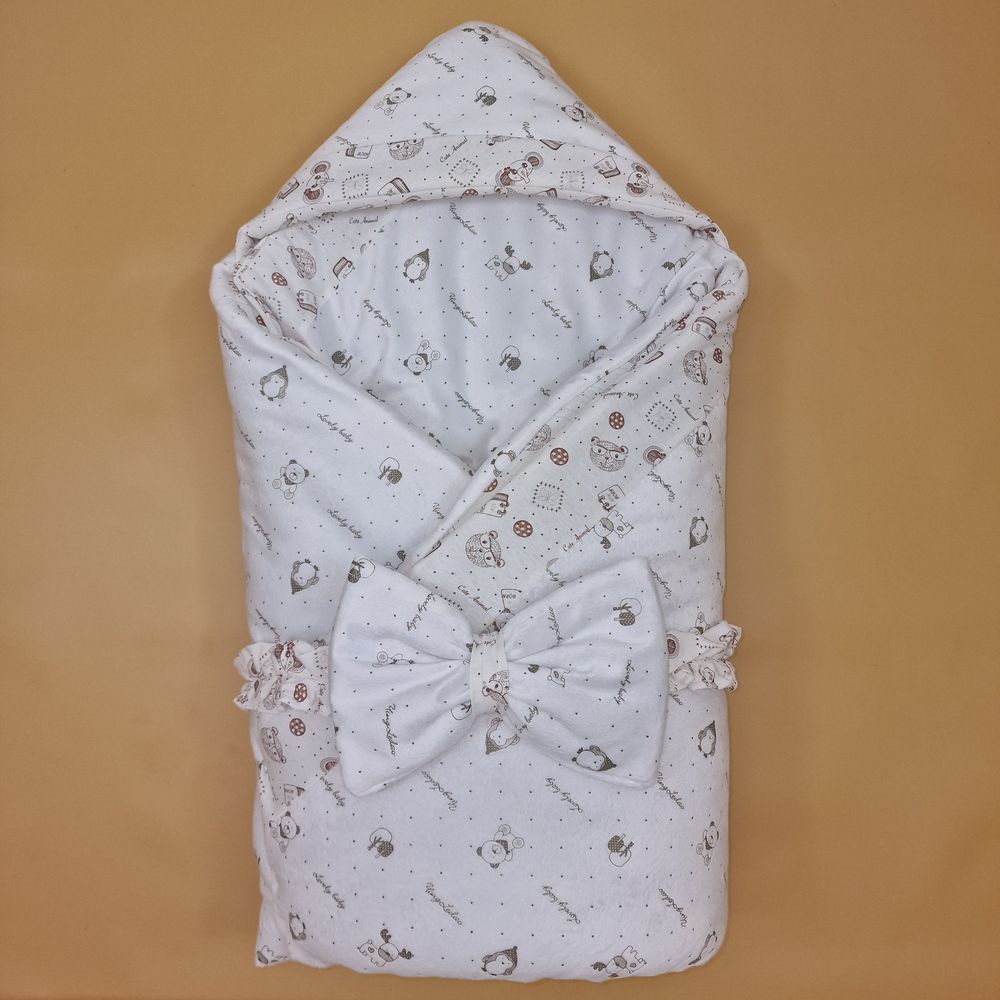 Картинка Конверт комплект на выписку 2 пр: одеяло с капюшоном+бант (плюш/кулирка) (№1896вк-0-1_м) цвета в ассортименте от магазина Мир детей Товары для Новорожденных