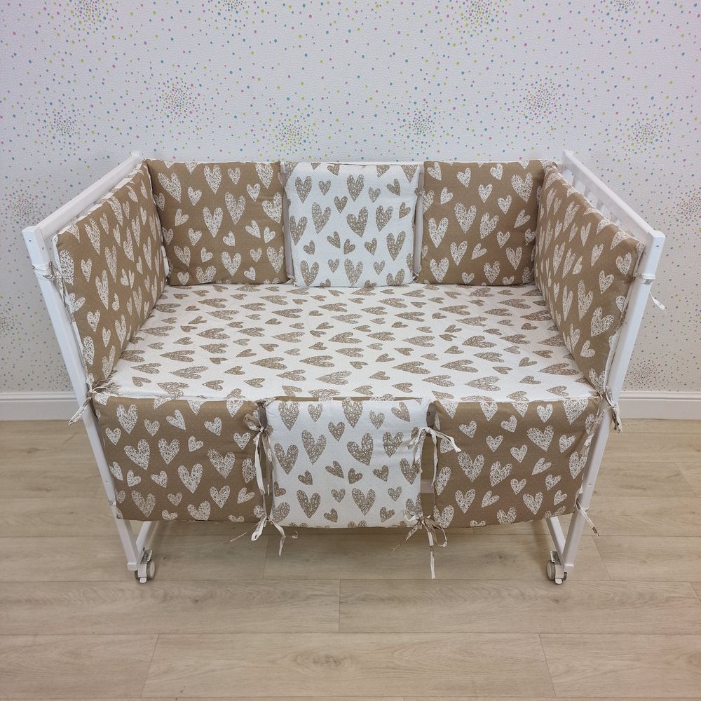 Бортик из 8 (6кв+2пр) подушек по всему периметру кроватки (бязь + синтепон) артикул анонс 949_30