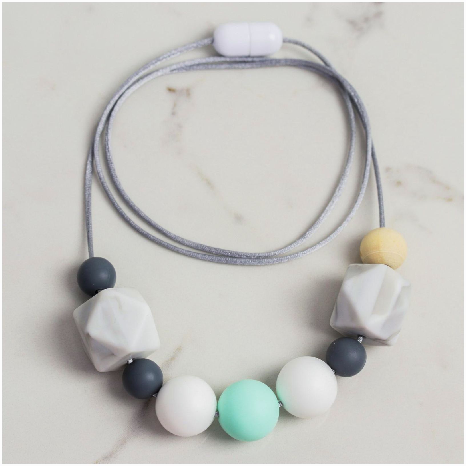 № 4939099 Слингобусы Gentle style с прорезывателем