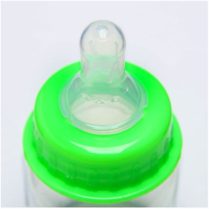 Картинка Бутылочка для кормления «Наше чудо», классическое горло, 60 мл., от 0 мес., цвет зелёный (№2463786) от магазина Мир детей Товары для Новорожденных