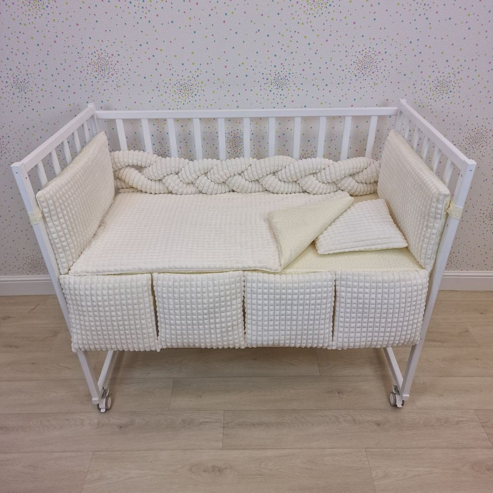 КПБ 13 пр (борт + пододеяльник + одеяло + подушка + простынь + (плюш/бязь) коса артикул анонс 1165-0-1бб_05