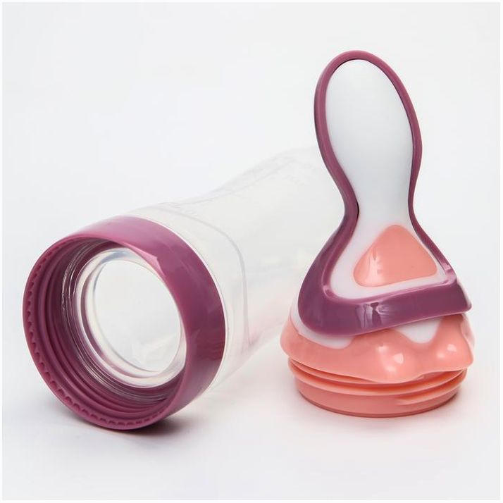 Картинка Бутылочка для кормления, силиконовая, с ложкой, от 5 мес., 90 мл, цвет фиолетовый (№4780647) от магазина Мир детей Товары для Новорожденных