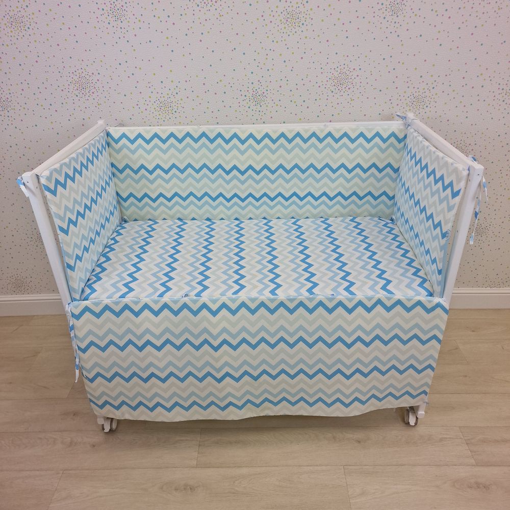 Бортик из 4 (2дл+2пр) подушек по всему периметру кроватки (бязь + пенополиуретан) артикул анонс 929_03