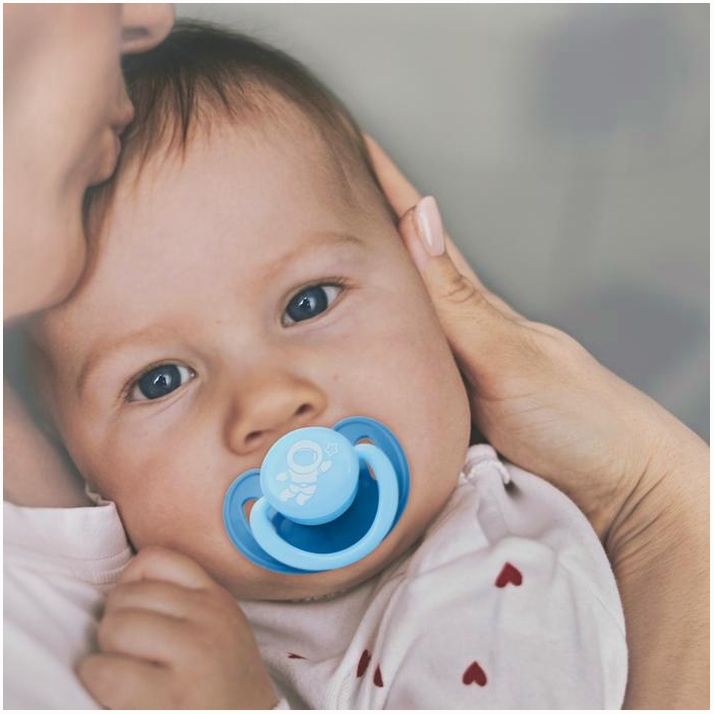 Картинка Соска - пустышка классическая, латекс, +3мес., «Космонавт» (№9112933) от магазина Мир детей Товары для Новорожденных