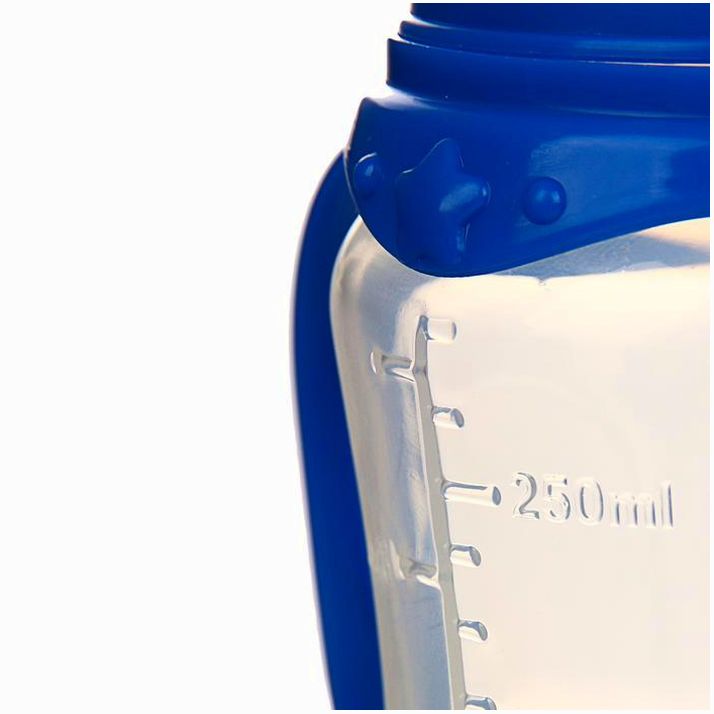 Картинка Бутылочка «Динозаврик Рикки» приталенная, с ручками, 250 мл, от 0 мес., цвет синий (№2969818) от магазина Мир детей Товары для Новорожденных