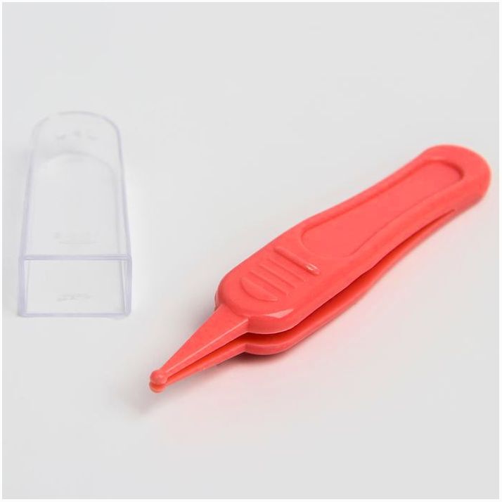 Пинцет для чистки носа, детский, с колпачком, цвет розовый артикул анонс 5276560