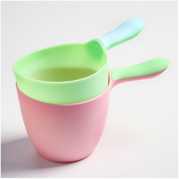 Картинка Ковш для купания и мытья головы, детский банный ковшик, хозяйственный , 500 мл., цвет МИКС (№2825358) от магазина Мир детей Товары для Новорожденных