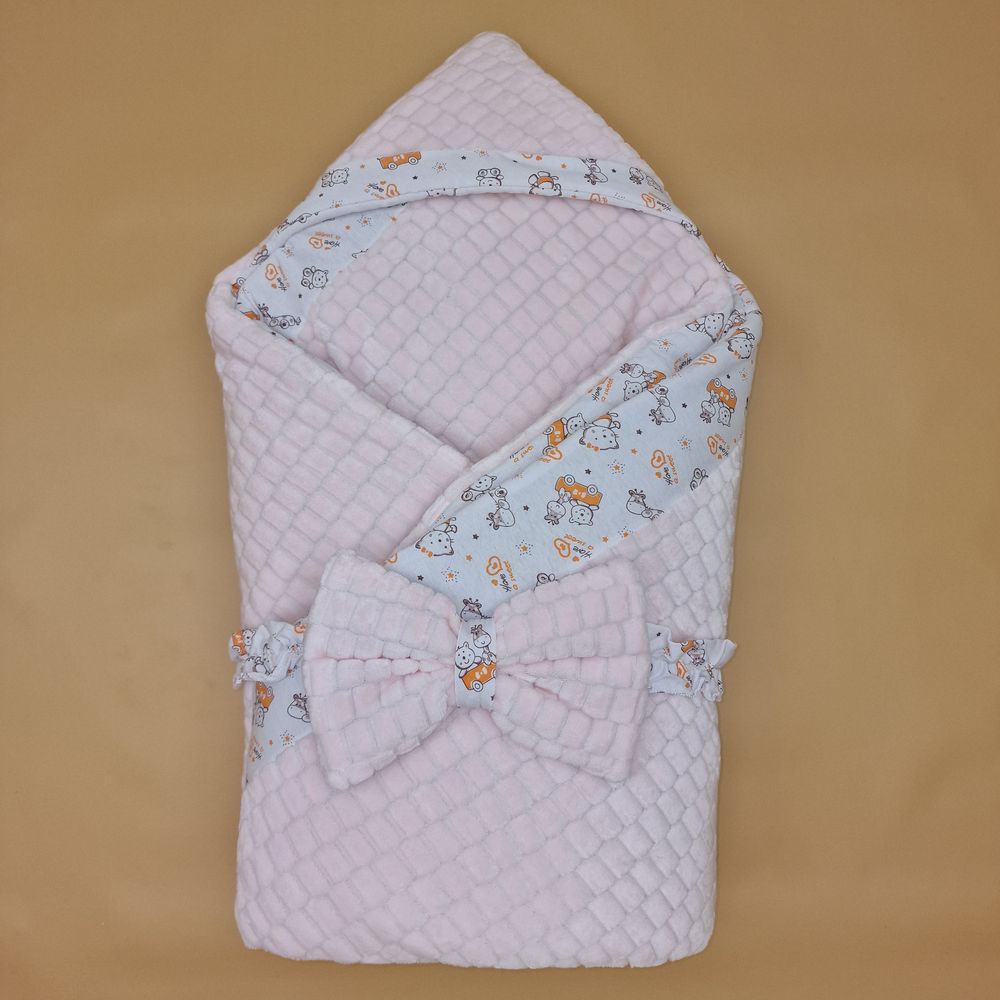 Картинка Конверт комплект на выписку 2 пр: одеяло с капюшоном+бант (плюш/кулирка) (№1896вк-1-2_м) цвета в ассортименте от магазина Мир детей Товары для Новорожденных