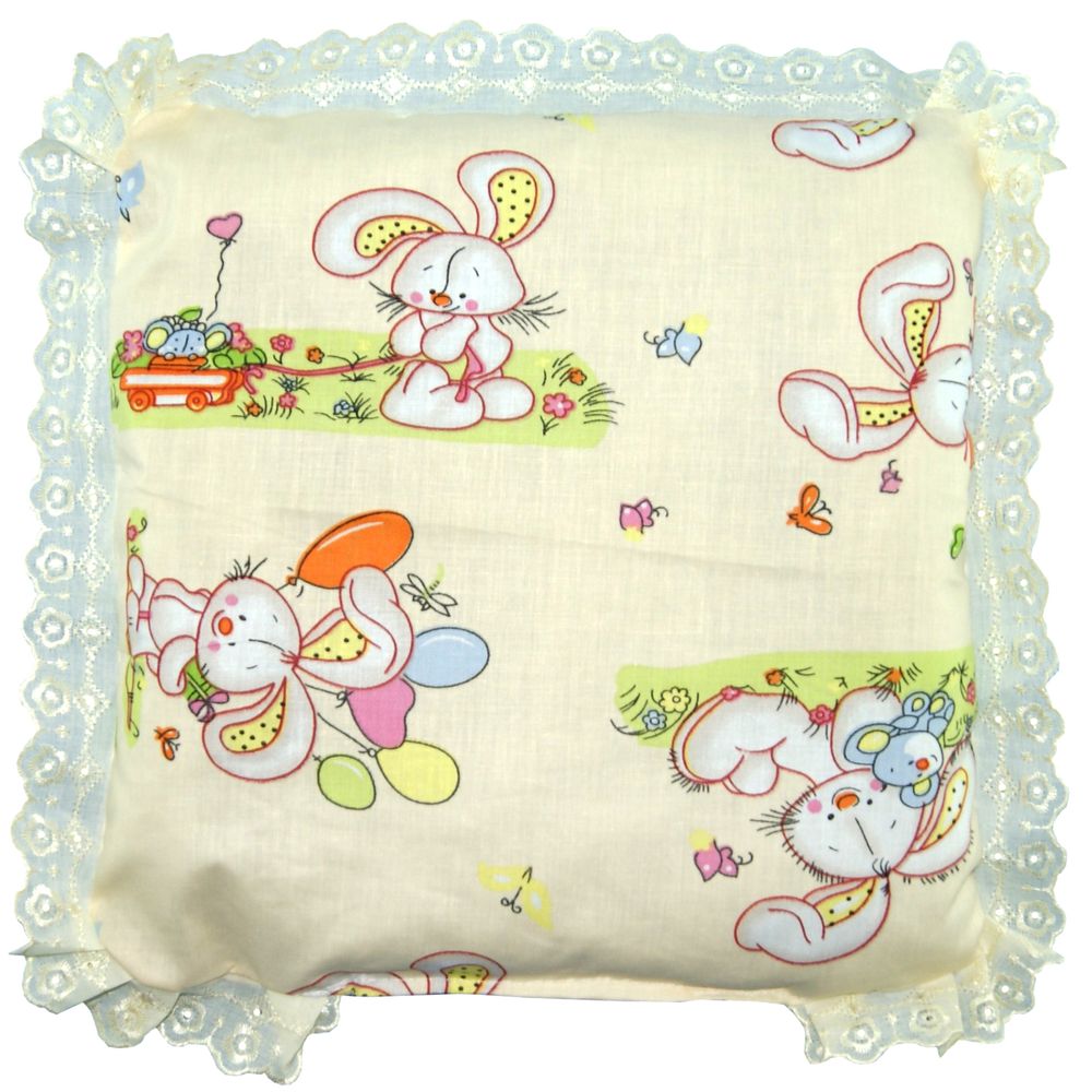 Подушка с кружевами (бязь) (синтепон 600 гр/кв.м) артикул анонс 209к_03