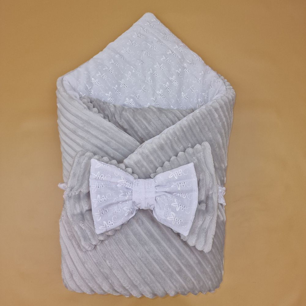 Комплект на выписку 2 пр: одеяло+бант (двухсторонний) артикул анонс 1876в-1-2_м_07